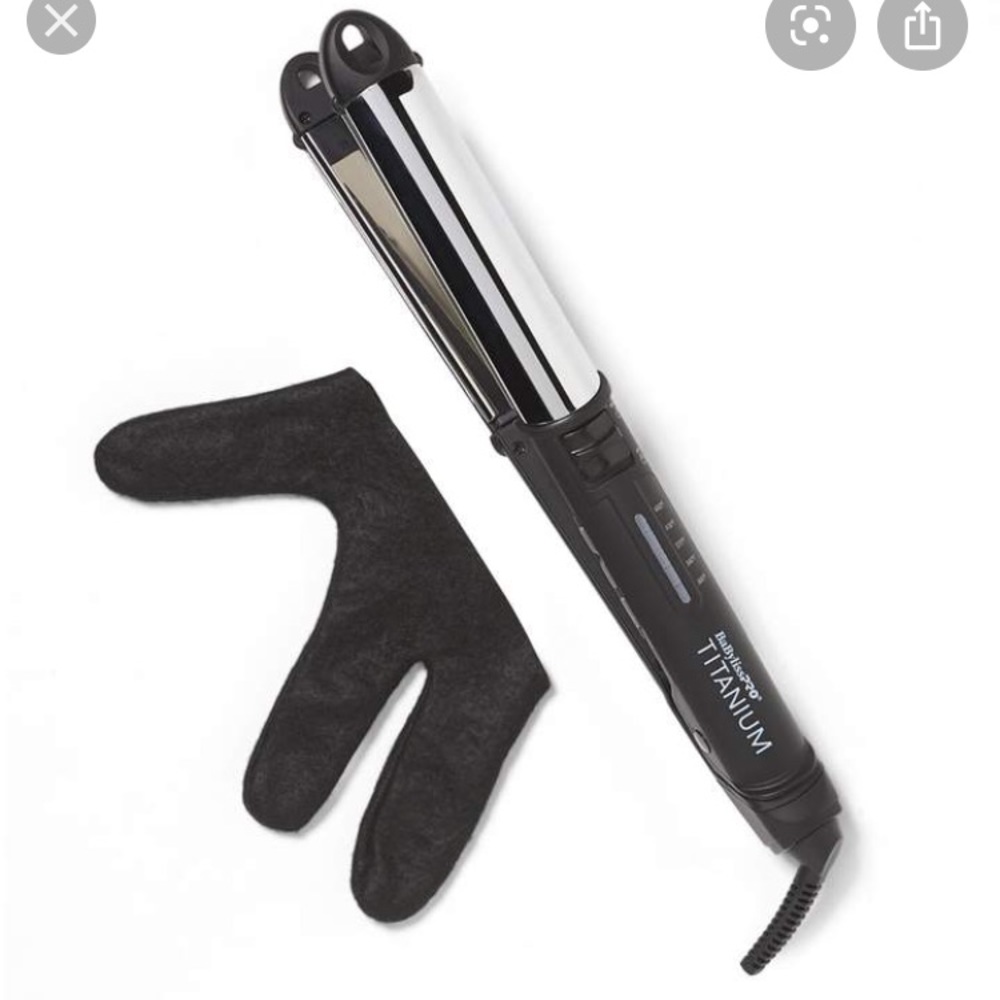 Babyliss profession flat iron only used once